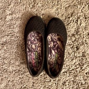 Memory Foam Skechers Flats